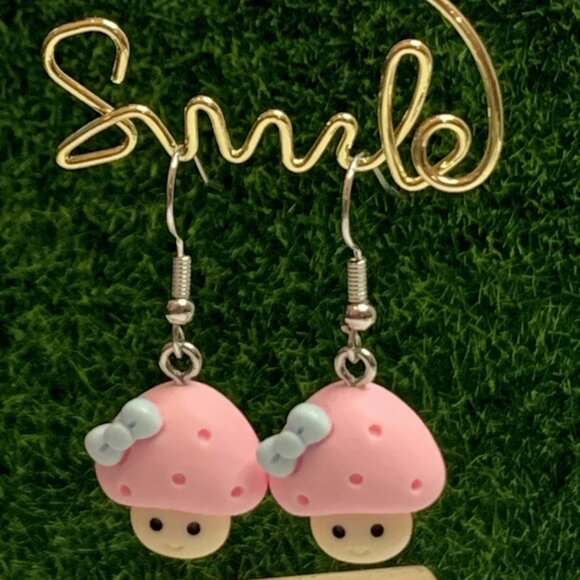 Mushroom Earring, Mario Earring, Funny Food Earring, Food Jewelry, Princess - Picture 4 of 7